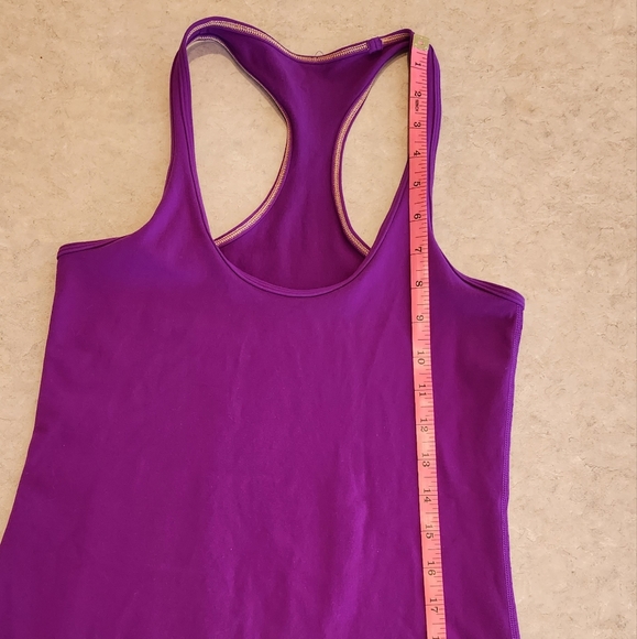 EUC Lululemon Tank - Picture 8 of 9